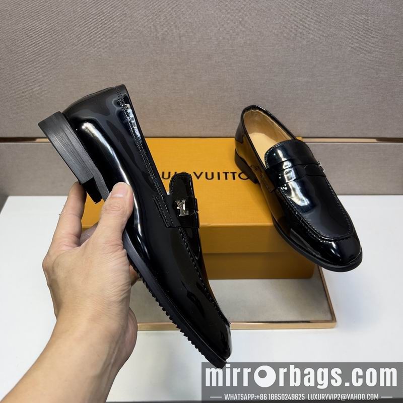 LV Replica Shoes LV sz38-44 mnf0467