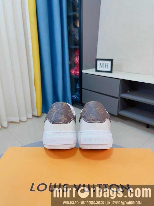 LV Replica Shoes LV sz38-44 mnf0510