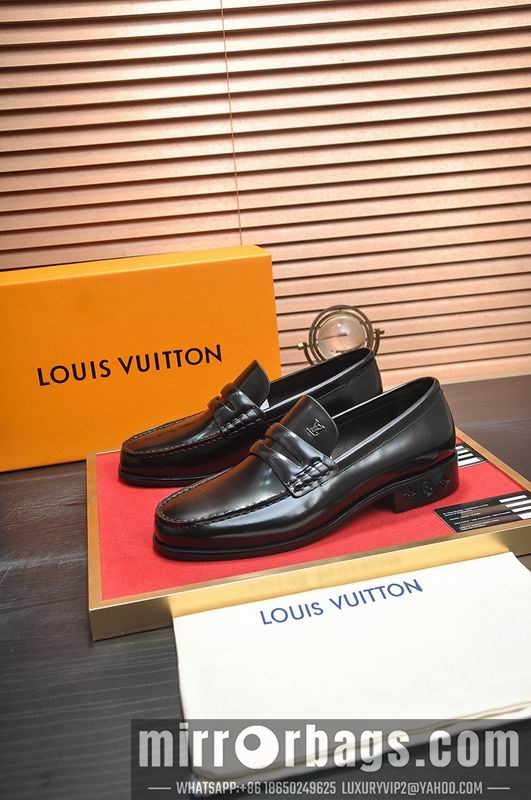 LV Replica Shoes LV sz38-45 mnf0749