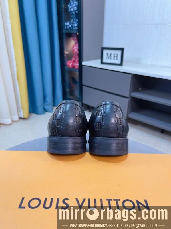 LV Replica Shoes LV sz38-44 mnf0135
