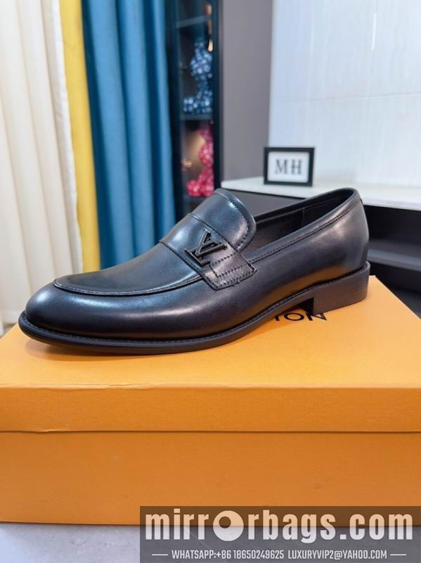 LV Replica Shoes LV sz38-44 mnf0138
