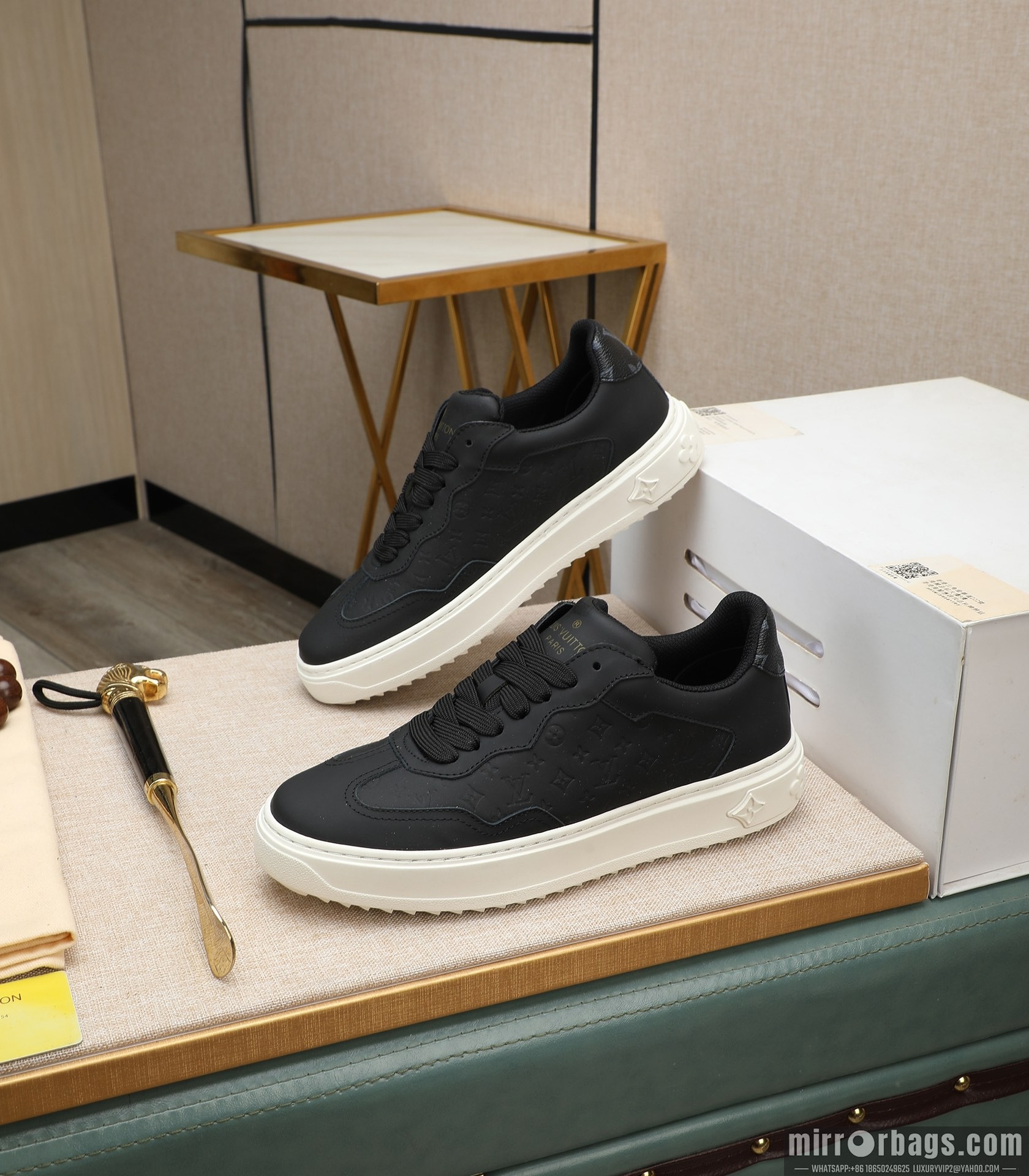 LV Replica Shoes LV sz38-44 hnh0226