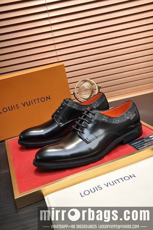 LV Replica Shoes LV sz38-45 mnf0701