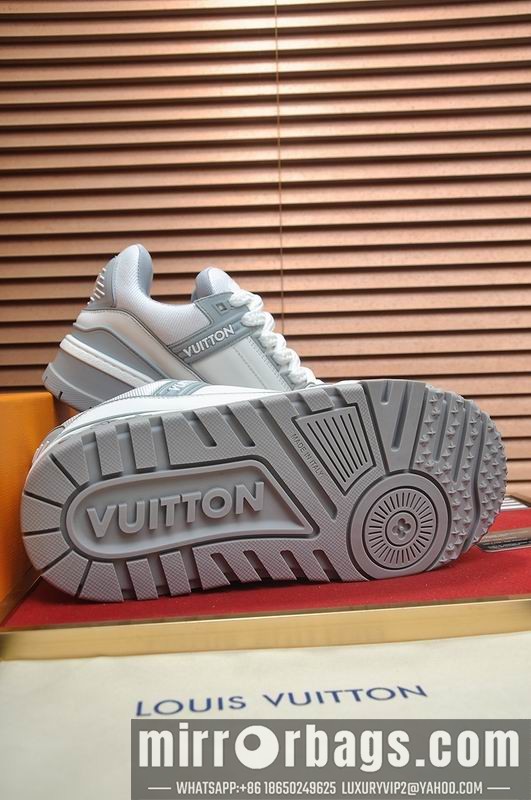 LV Replica Shoes LV sz38-45 mnf0634