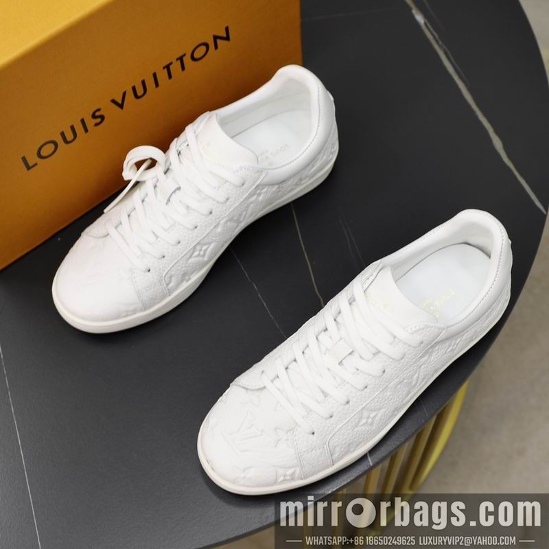 LV Replica Shoes LV sz38-45 mnf0606
