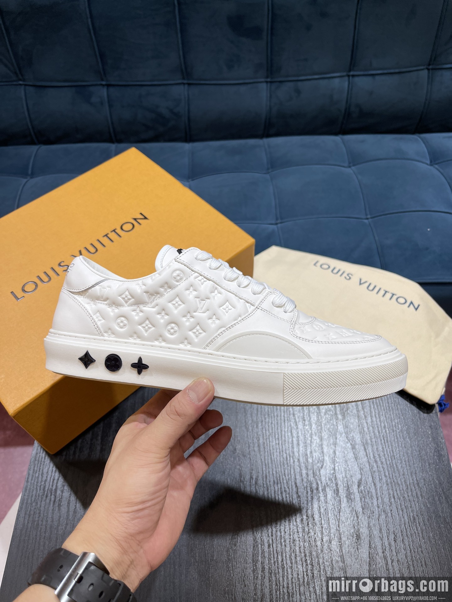 LV Replica Shoes LV sz38-44 hnh0243