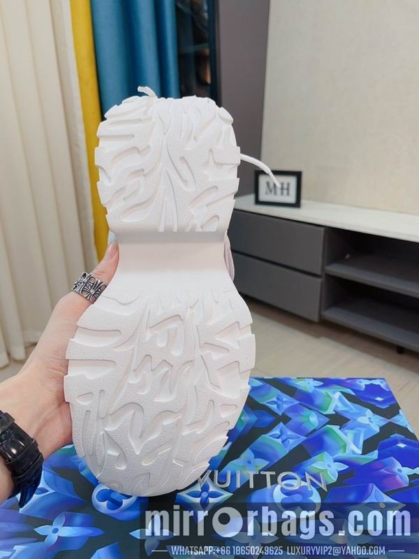 LV Replica Shoes LV sz38-44 mnf0152