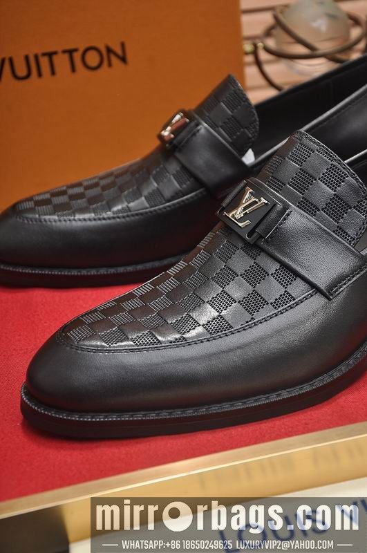 LV Replica Shoes LV sz38-45 mnf0533