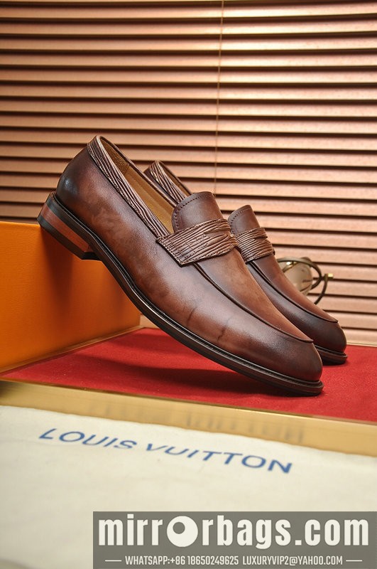 LV Replica Shoes22521240 SZ 38-44