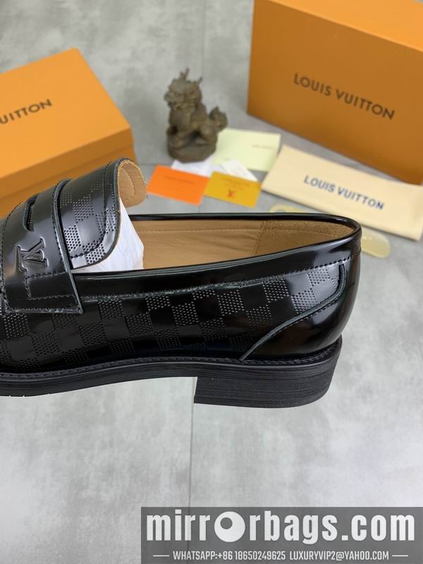LV Replica Shoes LV sz38-44 mnf25