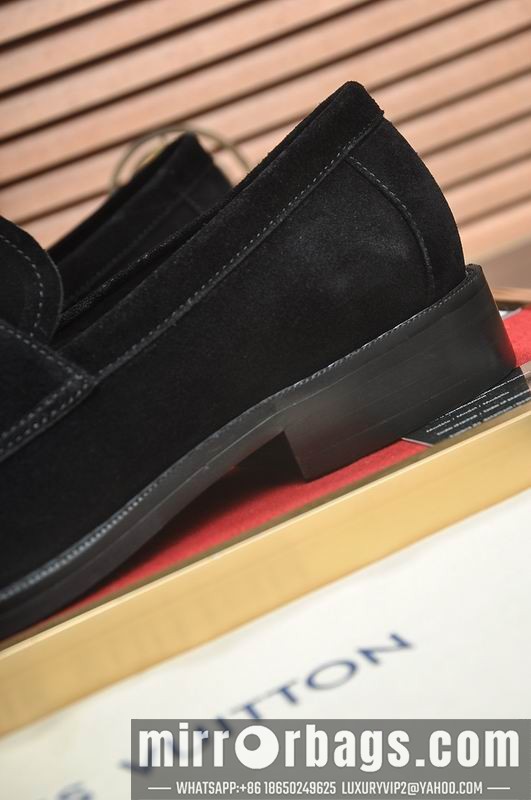 LV Replica Shoes LV sz38-45 mnf0658