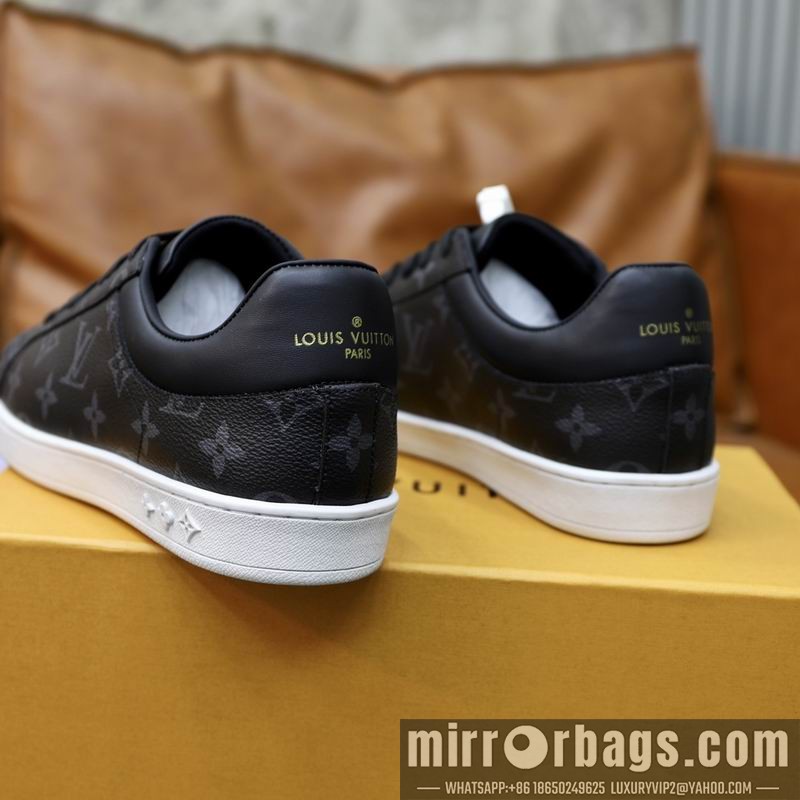 LV Replica Shoes LV sz38-45 mnf0609