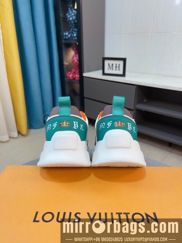 LV Replica Shoes LV sz38-44 mnf0409