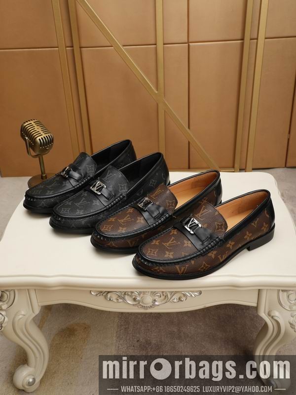 LV Replica Shoes LV sz38-44 mnf0549
