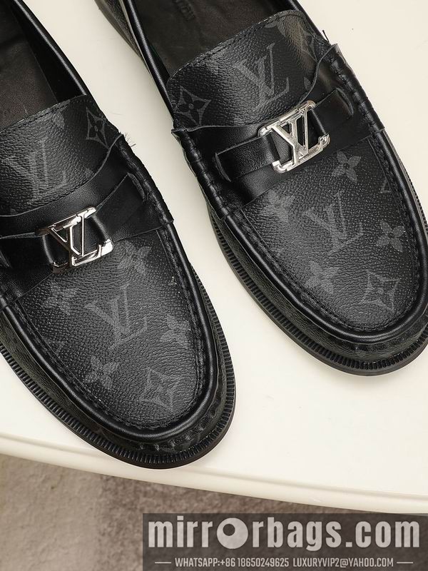 LV Replica Shoes LV sz38-44 mnf0549