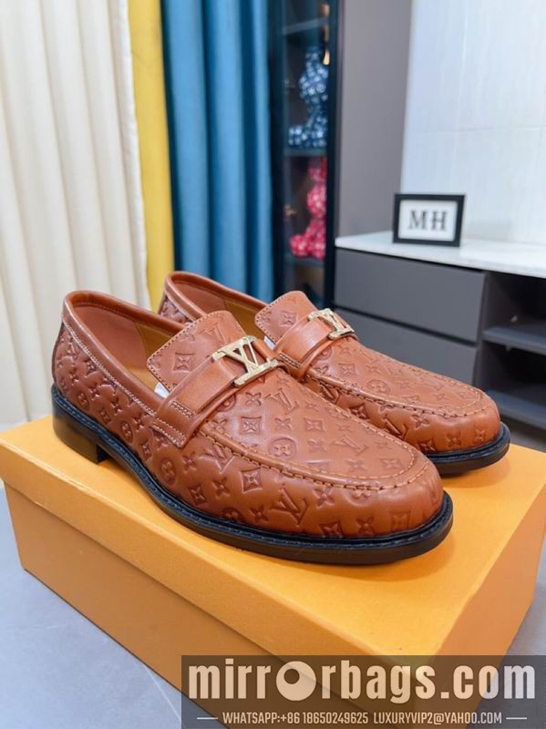 LV Replica Shoes LV sz38-44 mnf0171