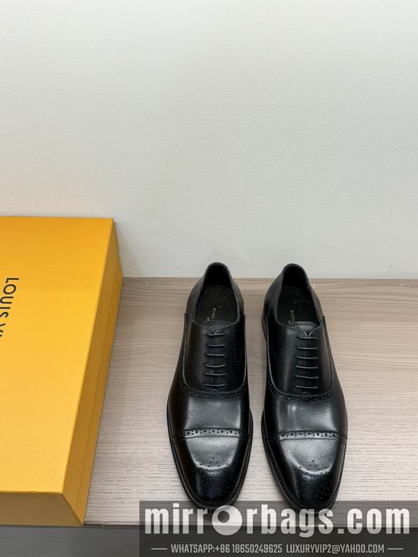 LV Replica Shoes LV sz38-45 mnf0117