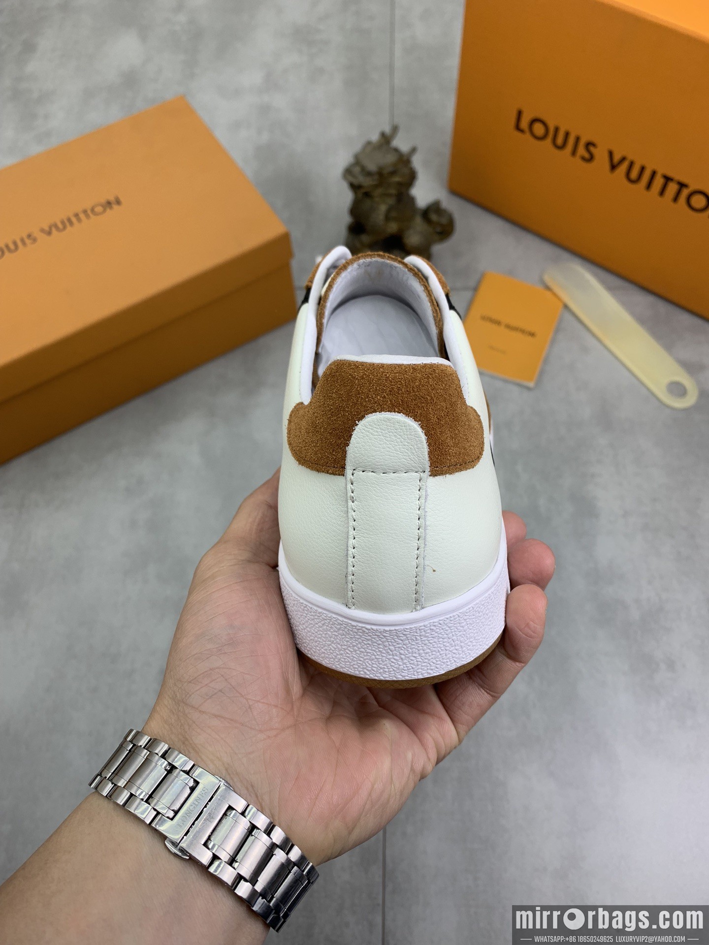 LV Replica Shoes LV sz38-44 mnf0301