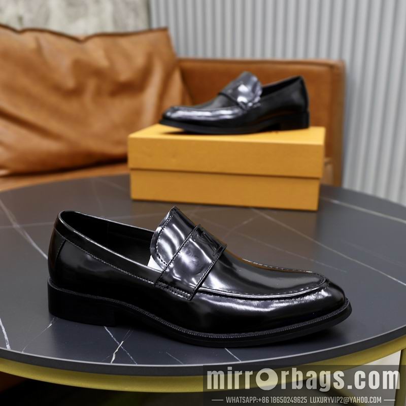 LV Replica Shoes LV sz38-45 mnf0641