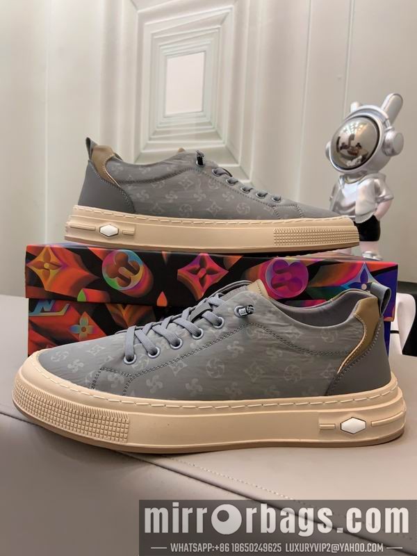 LV Replica Shoes LV sz38-44 mnf0525