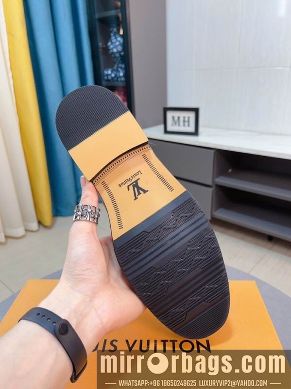 LV Replica Shoes LV sz38-44 mnf0430