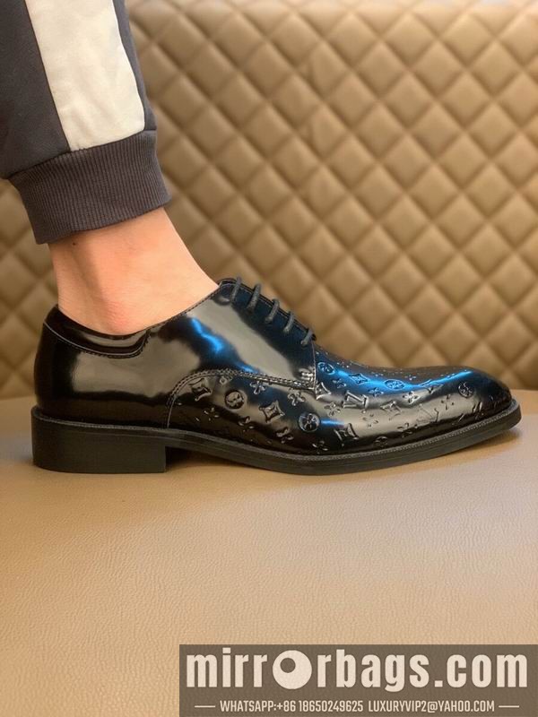 LV Replica Shoes LV sz38-45 mnf0442