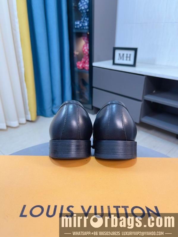 LV Replica Shoes LV sz38-44 mnf0136