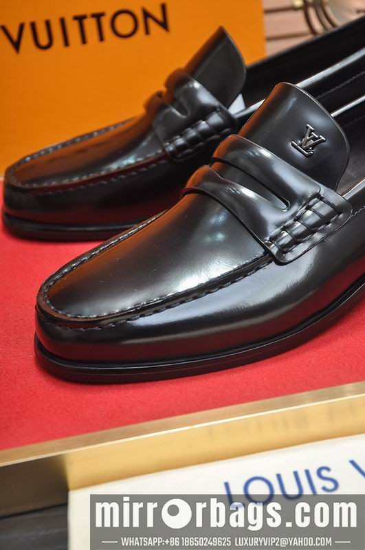LV Replica Shoes LV sz38-45 mnf0749