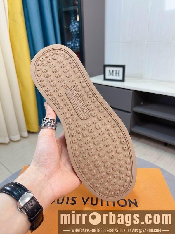 LV Replica Shoes LV sz38-44 mnf0608
