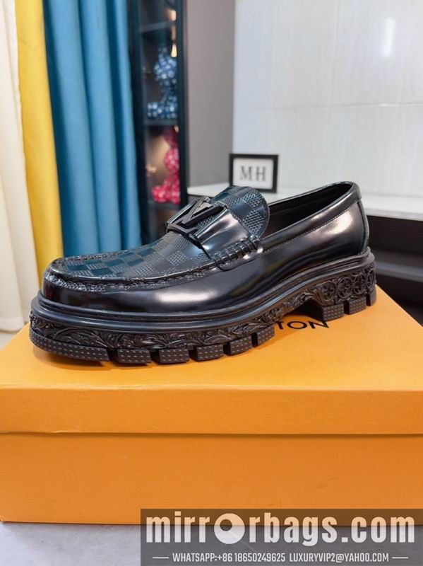 LV Replica Shoes LV sz39-45 mnf0431