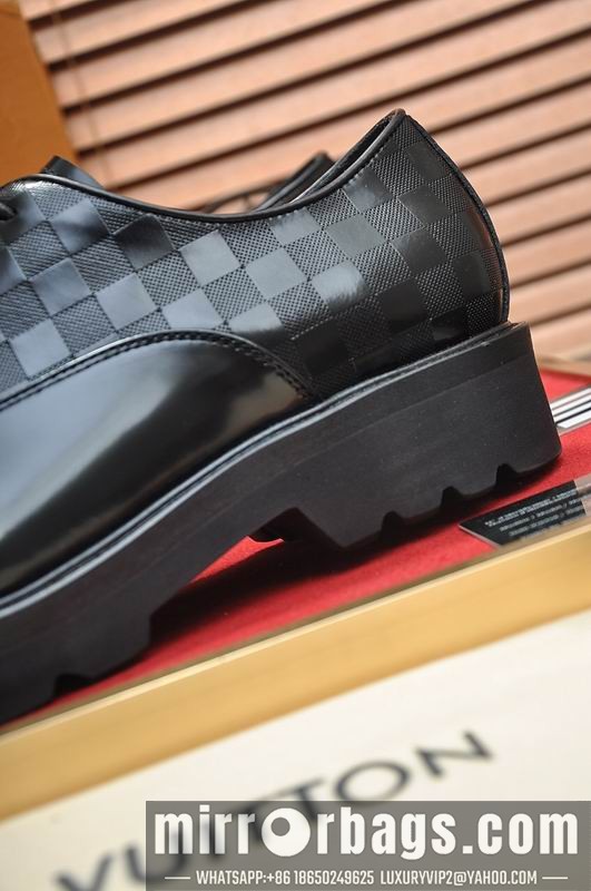 LV Replica Shoes LV sz38-45 mnf0616