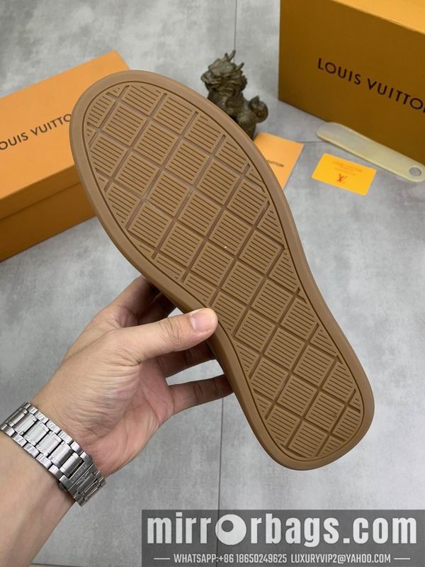 LV Replica Shoes LV sz38-44 mnf0157
