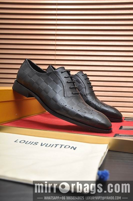 LV Replica Shoes LV sz38-45 mnf0418
