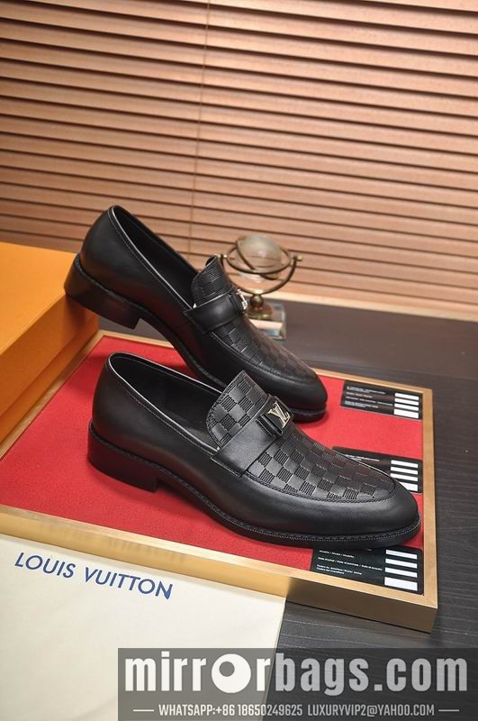 LV Replica Shoes LV sz38-45 mnf0533