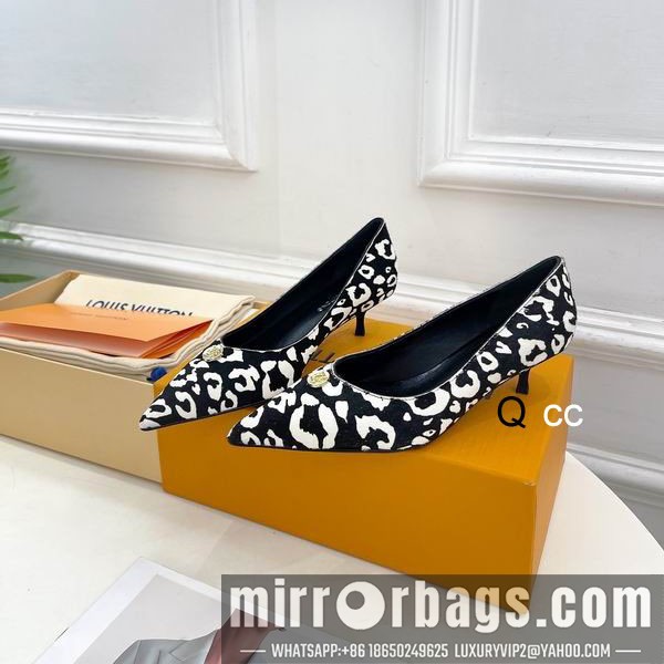 LV Replica Shoes LV sz35-40 4CM XC0310