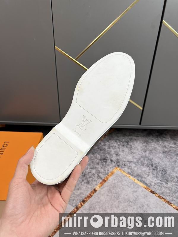 LV Replica Shoes LV sz38-45 mnf0108