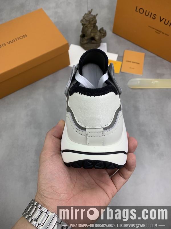 LV Replica Shoes LV sz38-44 mnf0158