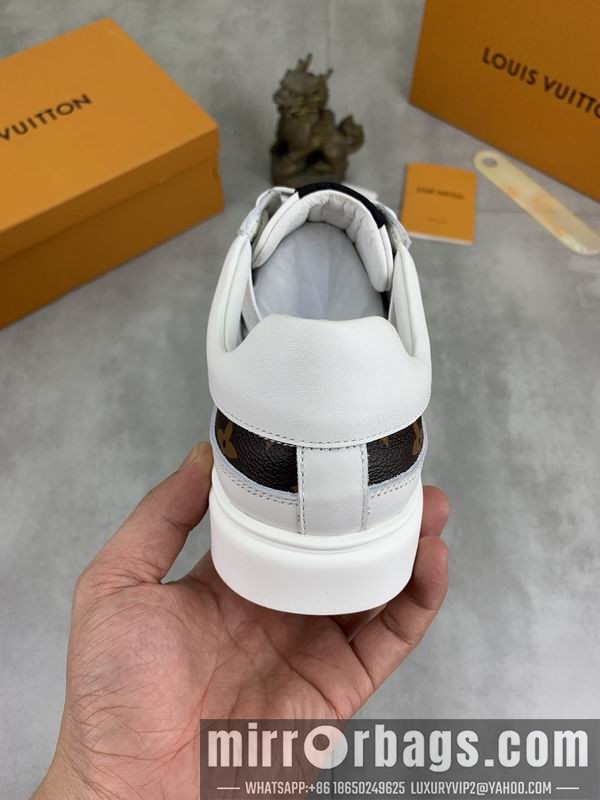 LV Replica Shoes LV sz38-44 mnf1005