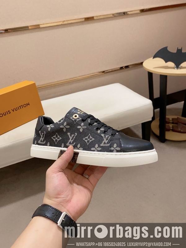 LV Replica Shoes LV sz38-44 mnf0172