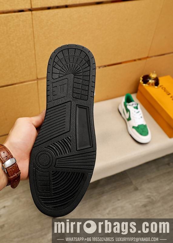 LV Replica Shoes LV sz38-45 mnf0171