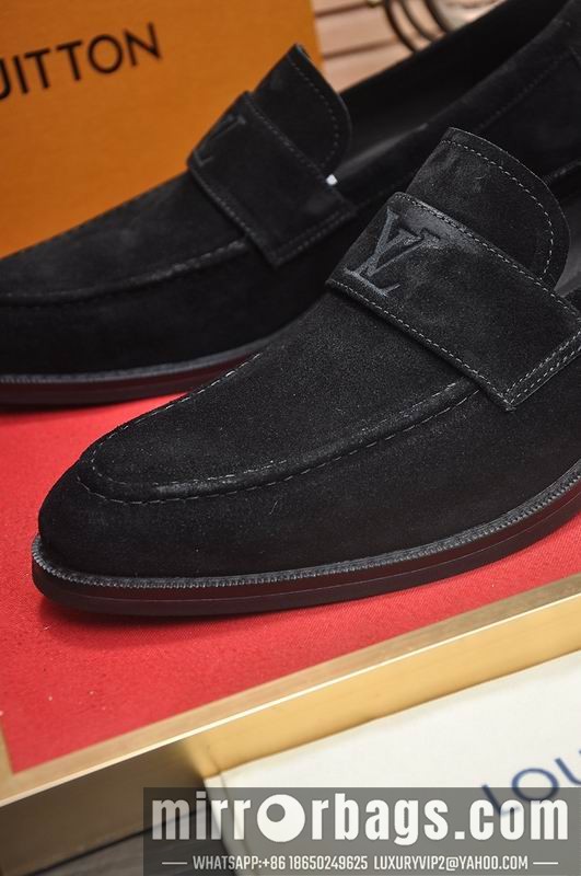 LV Replica Shoes LV sz38-45 mnf0658