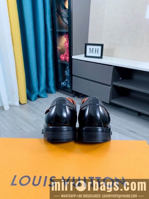LV Replica Shoes LV sz38-44 mnf0331