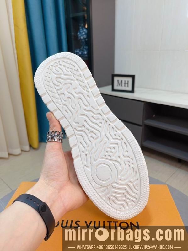 LV Replica Shoes LV sz38-44 mnf0409