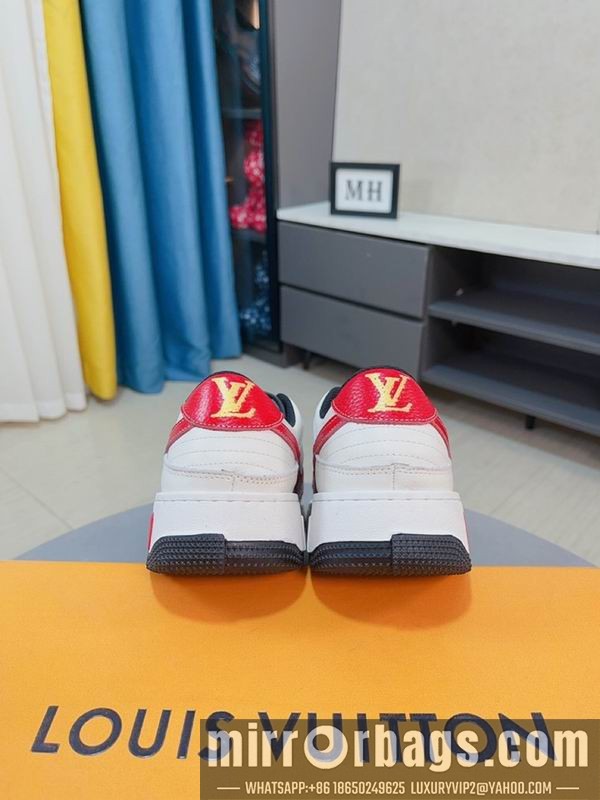 LV Replica Shoes LV sz38-44 mnf0408