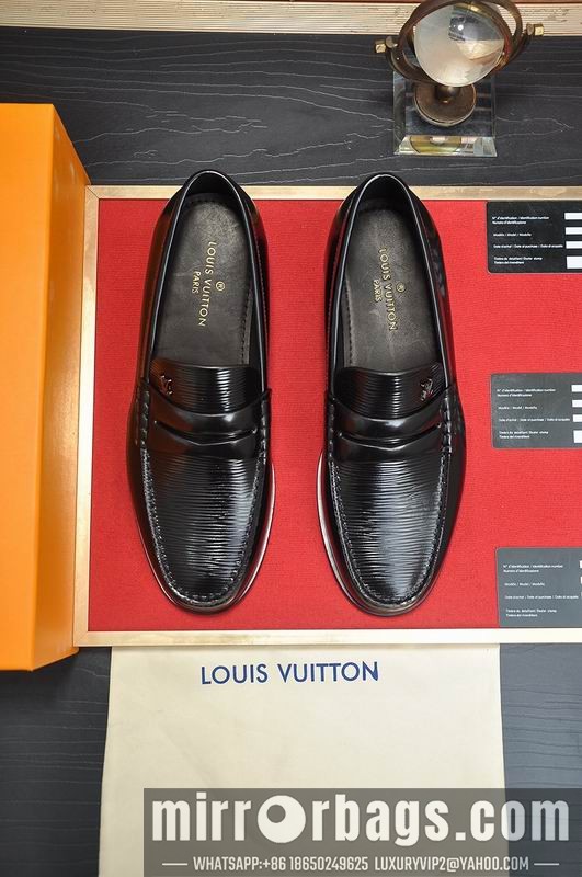 LV Replica Shoes LV sz38-45 mnf0750
