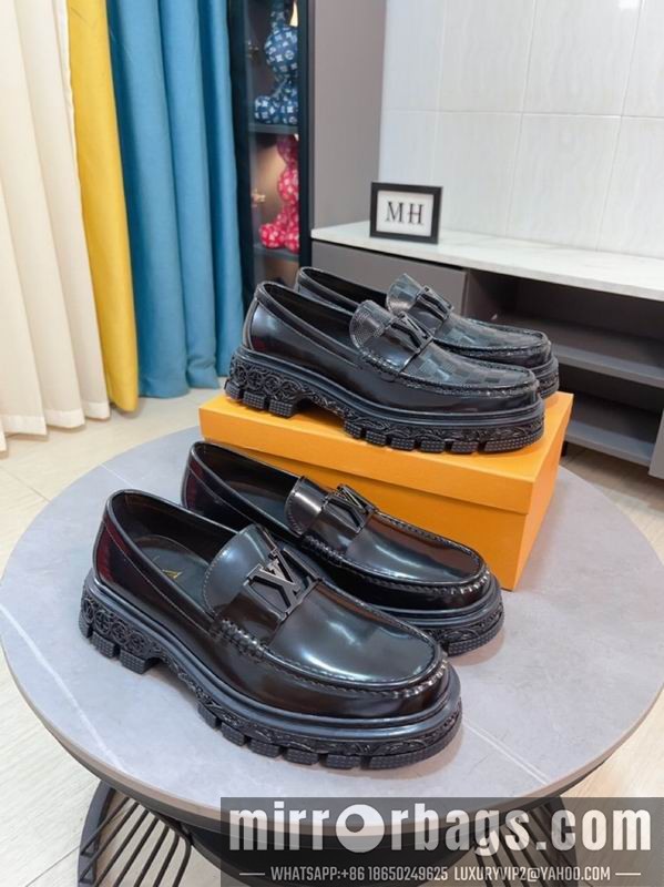 LV Replica Shoes LV sz39-45 mnf0431