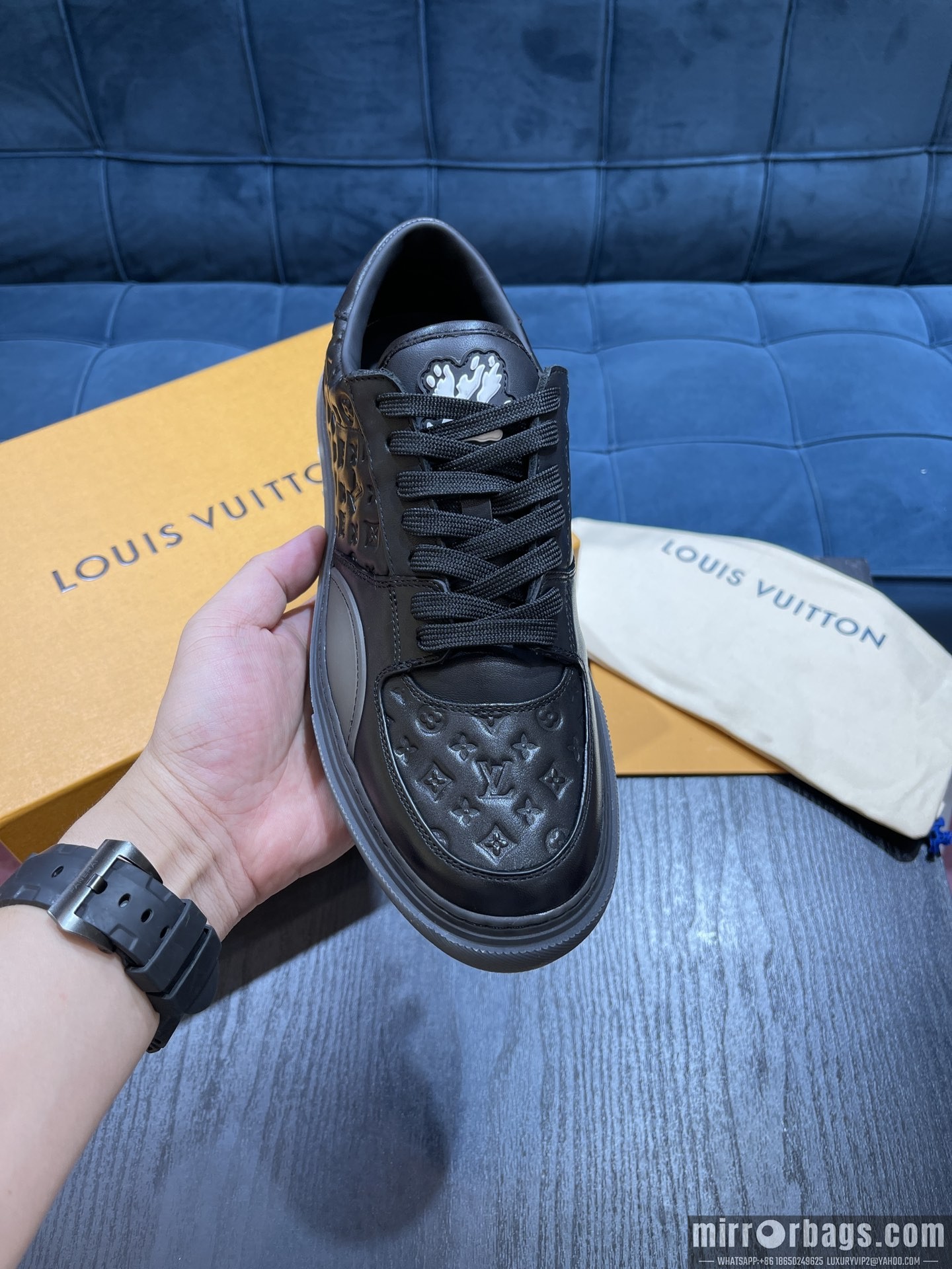 LV Replica Shoes LV sz38-44 hnh0243