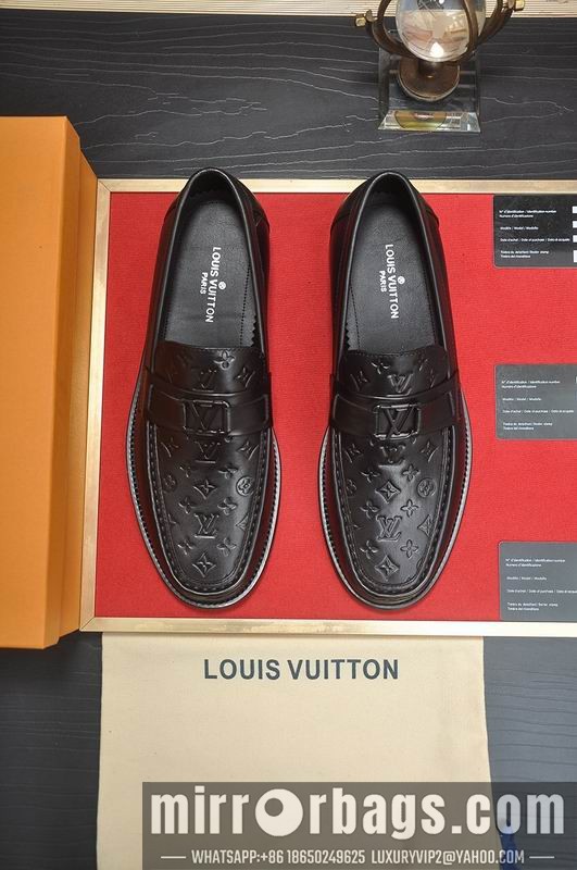 LV Replica Shoes LV sz38-45 mnf0558