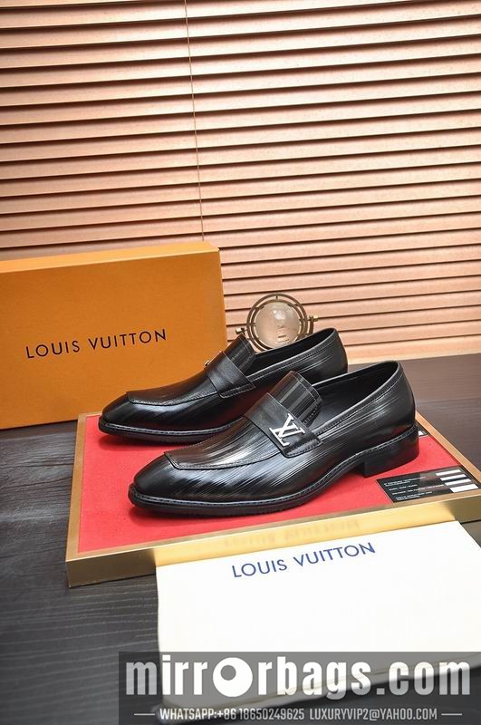 LV Replica Shoes LV sz38-45 mnf0743
