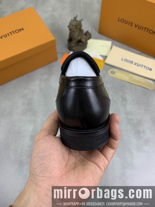LV Replica Shoes LV sz38-44 mnf25